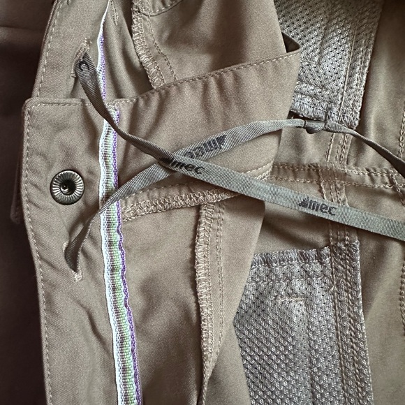 MEC Shorts - Picture 4 of 6